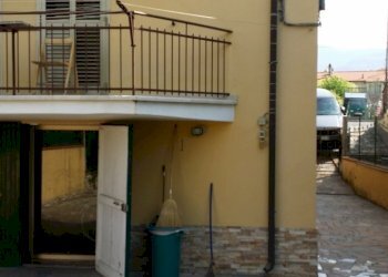 ca4.jpg - Townhouse Castelnuovo Magra - photo 4
