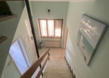 ca27.jpg - Townhouse Castelnuovo Magra - photo 27