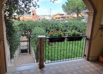 WhatsApp Image 2024-09-27 at 12.38.34.jpeg - Villa a Schiera Via Tivoli, Guidonia Montecelio - foto 5