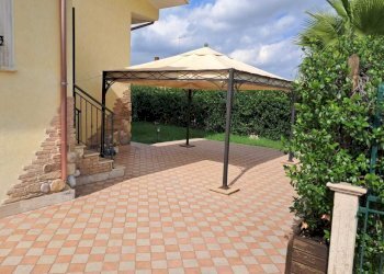 WhatsApp Image 2024-09-27 at 12.38.28 (4).jpeg - Villa a Schiera Via Tivoli, Guidonia Montecelio - foto 20