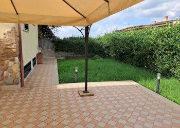 WhatsApp Image 2024-09-27 at 12.38.28 (2).jpeg - Villa a Schiera Via Tivoli, Guidonia Montecelio - foto 22