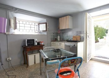 vendesi appartamento con giardino privato luccaIMG - Appartamento Viale Pacini 115, Lucca - foto 23