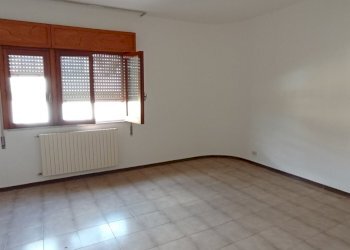 IMG_20240921_163630.jpg - Villa Comiso - foto 14