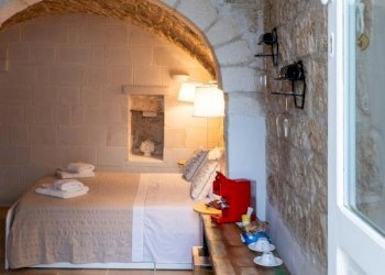 576819319.jpg - Casa indipendente Vico Pergola 14, Ostuni - foto 1