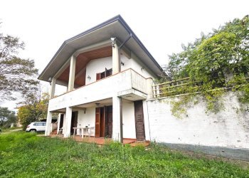 03.jpg - Villa Via Prulla 78, Sarzana - foto 3