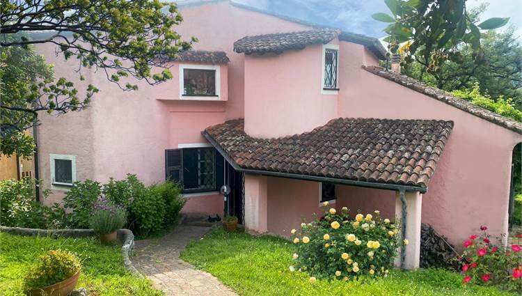 Villa Alassio - photo 1