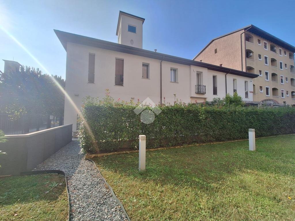Three-room apartment Via Fratelli Caprotti, Magenta - photo 3