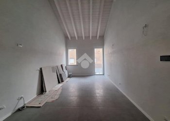 Three-room apartment Via Fratelli Caprotti, Magenta - photo 6