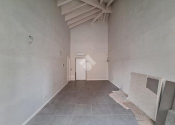 Three-room apartment Via Fratelli Caprotti, Magenta - photo 8