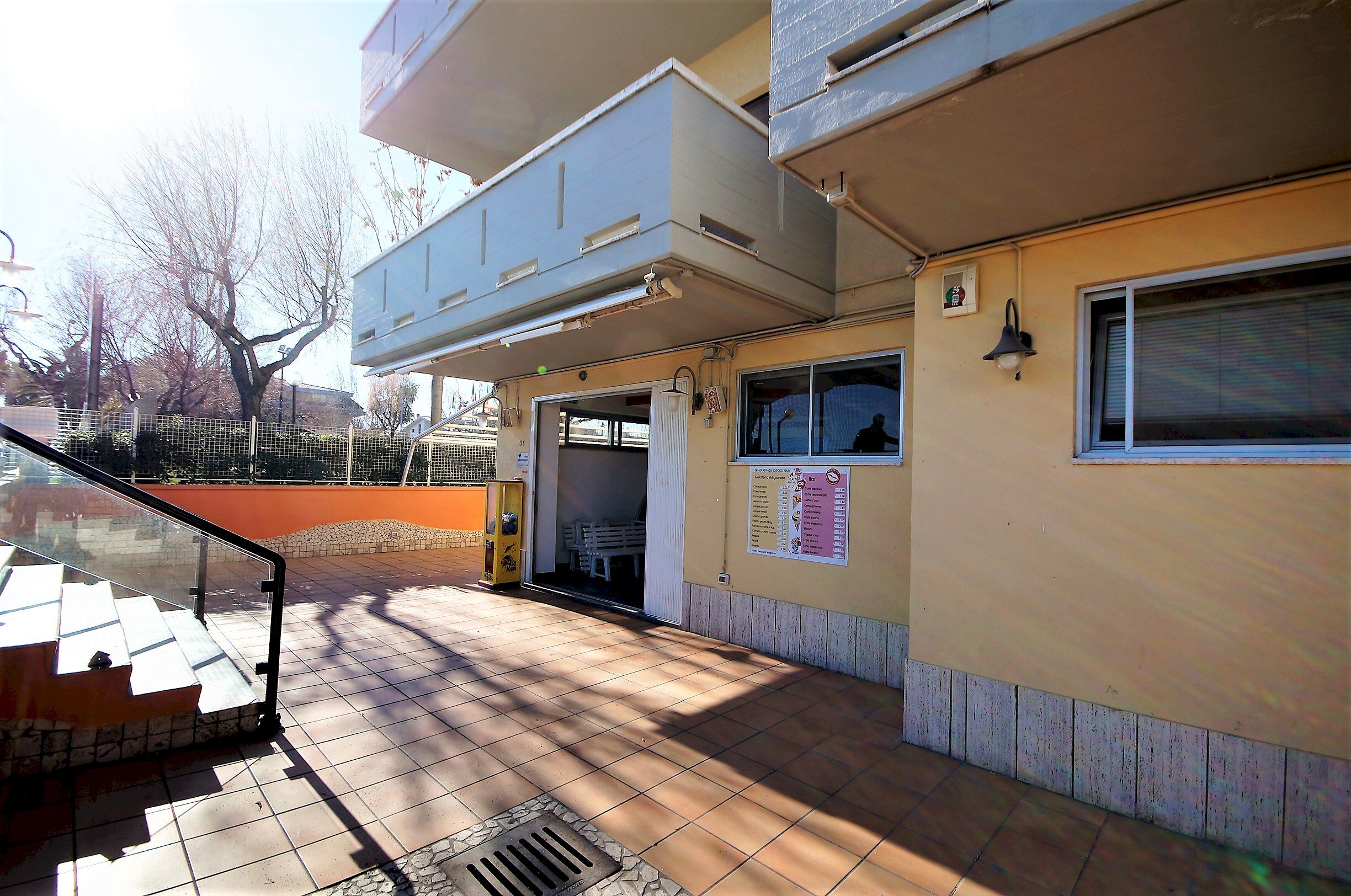 Locale Commerciale Lungomare Europa, Martinsicuro - foto 3