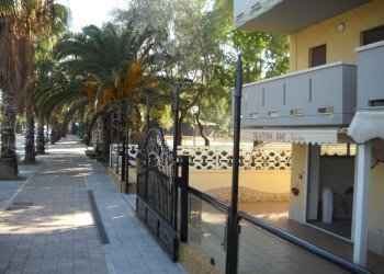 Locale Commerciale Lungomare Europa, Martinsicuro - foto 10