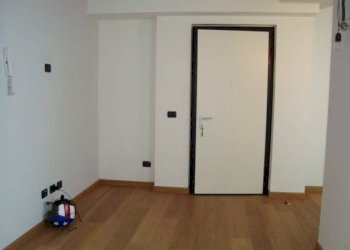 INGRESSO - Quadrilocale via Giulio Uberti, Milano - foto 17