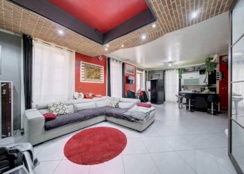 Salone - Three-room apartment via Don Giovanni Bosco, 79, Torino (neighborhood Borgo Vittoria) - photo 1