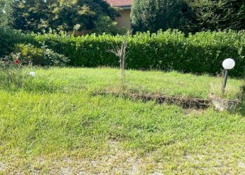 GIARDINO FRONTE - Villa a Schiera via Aronco, Castelletto Sopra Ticino - foto 22