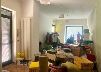 LOCALE 2 - Negozio via Vittorio Emanuele II, Borgo Ticino - foto 15