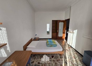 Camera da letto - Terreno non edificabile via Vittorio Emanuele II, 28, Bra - foto 8