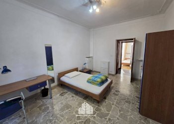 Camera da letto - Terreno non edificabile via Vittorio Emanuele II, 28, Bra - foto 17
