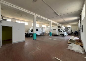 MANS-ARR8.jpg - Locale Commerciale Tito - foto 7