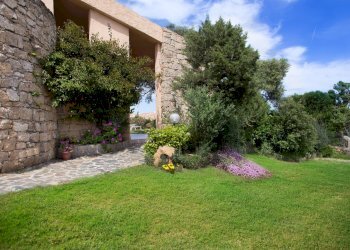 giardino - Villa Località Milmegghio, Olbia - foto 8