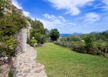 giardino e vista - Villa Località Milmegghio, Olbia - foto 1