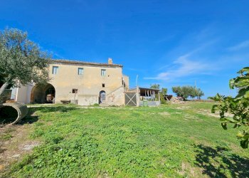 Rustic Massignano - photo 14