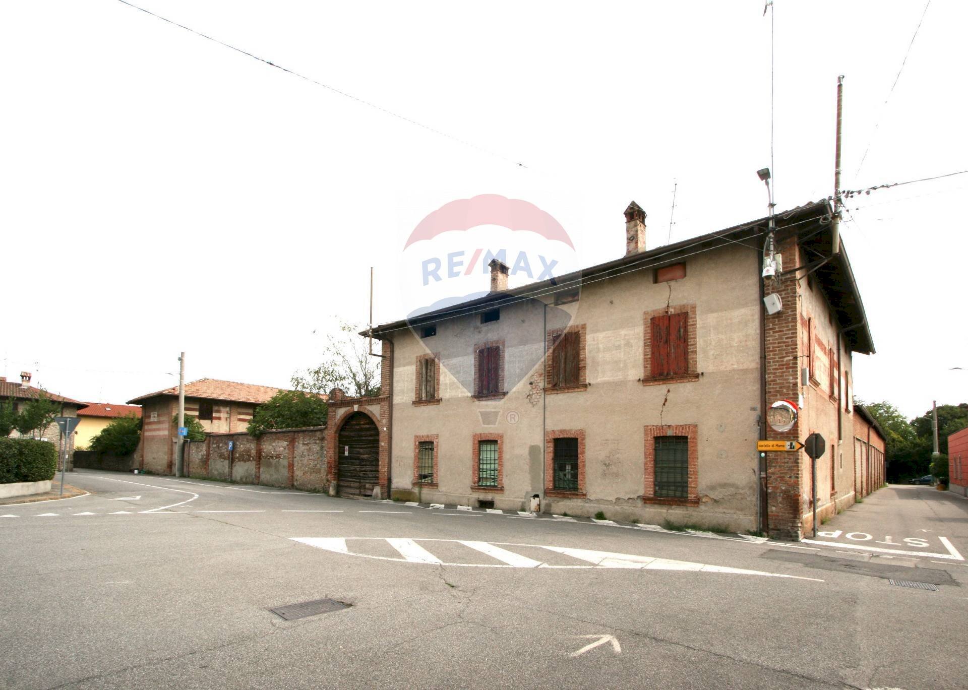Rustico Piazza Giovanni XXIII, Filago - foto 1
