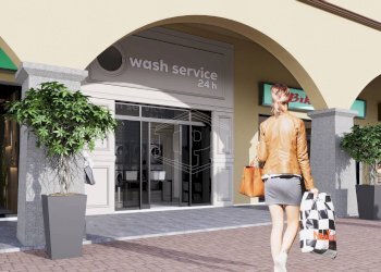 Locale Commerciale Via Luigi Cibrario, Genova (zona Sestri Ponente) - foto 3