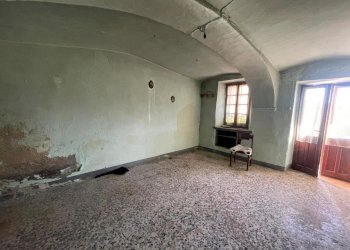 WhatsApp Image 2024-09-28 at 17.28.43.jpeg - Casa indipendente Via Roma 15, Lusigliè - foto 14