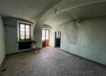 WhatsApp Image 2024-09-28 at 17.28.48.jpeg - Casa indipendente Via Roma 15, Lusigliè - foto 16