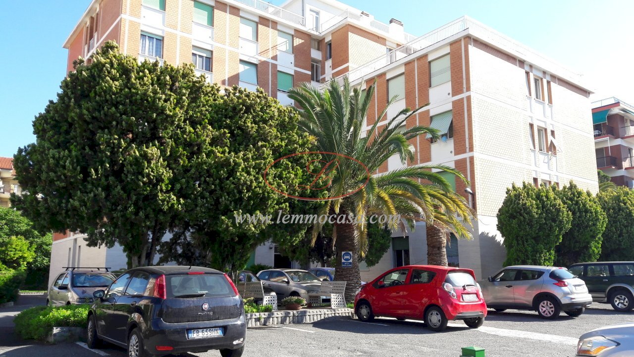 S.Bartolomeo centro - Bilocale con posto auto e ca - Appartamento Via Aurelia 82, San Bartolomeo al Mare - foto 2