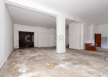 Deposito via Carnazza (9).jpg - Locale Commerciale Via Carnazza 81, Tremestieri Etneo - foto 11