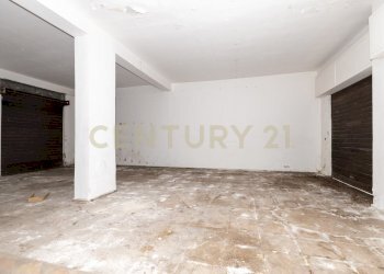 Deposito via Carnazza (12).jpg - Locale Commerciale Via Carnazza 81, Tremestieri Etneo - foto 14