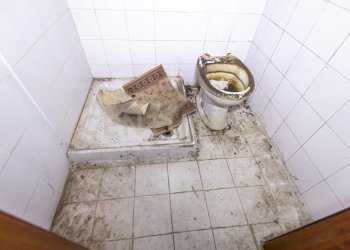 Deposito via Carnazza (13).jpg - Locale Commerciale Via Carnazza 81, Tremestieri Etneo - foto 15