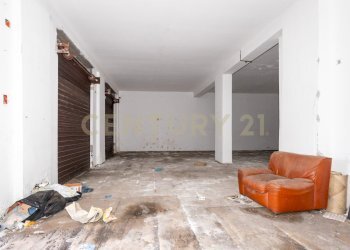 Deposito via Carnazza (16).jpg - Locale Commerciale Via Carnazza 81, Tremestieri Etneo - foto 18