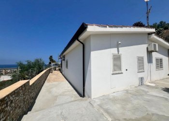 WhatsApp Image 2024-09-28 at 19.52.33 (2).jpeg - Villa Balestrate - foto 4