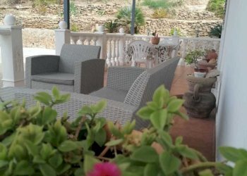 WhatsApp Image 2024-10-03 at 16.17.27 (1).jpeg - Villa Balestrate - foto 2