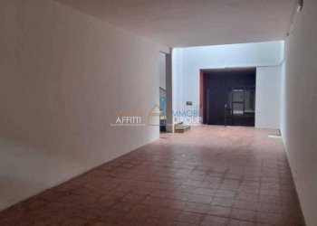 WhatsApp Image 2024-09-23 at 15.56.41.jpeg - Commercial Premises Via Plebiscito 8/A, Carrara - photo 5