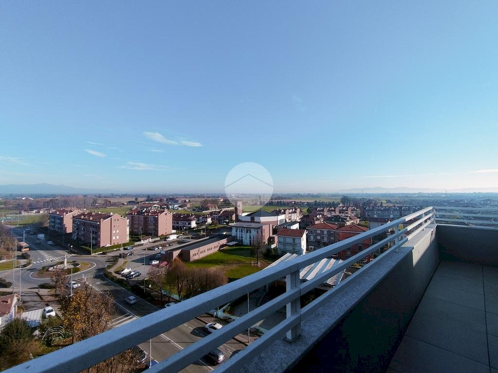 Four-room apartment Via germania, Borgaro Torinese - photo 2