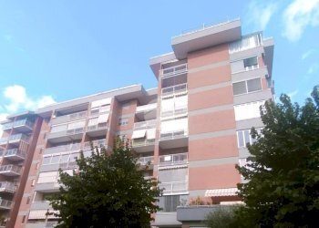 Four-room apartment Via germania, Borgaro Torinese - photo 5