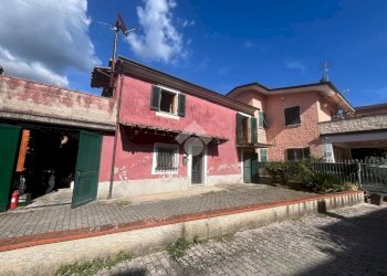 Casa semi indipendente Via Nave, Sarzana - foto 1