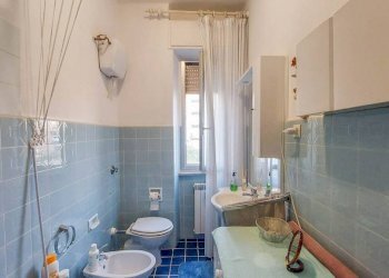 BAGNO - Bilocale via Chiaravagna, Genova (zona Sestri Ponente) - foto 22