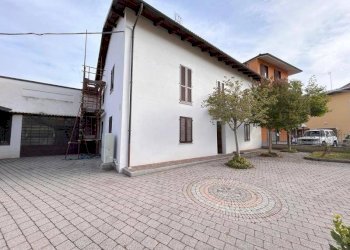 Facciata - Villa via Cuneo, 4, Pianfei - foto 2