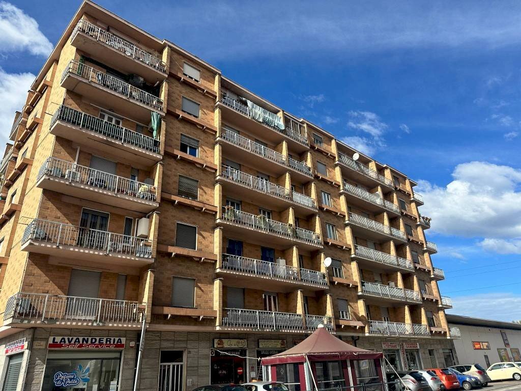 Facciata - Three-room apartment via Torino, 73, Carmagnola - photo 2