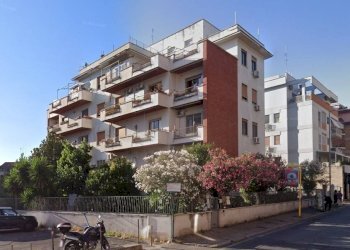 Facciata - Appartamento via Aurelia, 230, Roma - foto 1