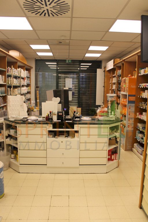 IMG_2117.jpg - Locale Commerciale Monopoli - foto 2