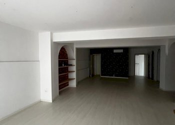 IMG-20241002-WA0039.jpg - Commercial Premises Aulla - photo 3