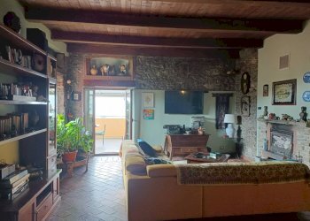 IMG20240925154427.jpg - Casa indipendente Via al Garbo 39, Genova - foto 1