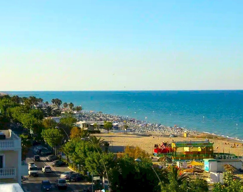 DILEOIMMOBILIARE VENDE HOTEL (2).jpg - Albergo - Struttura ricettiva Alba Adriatica - foto 2