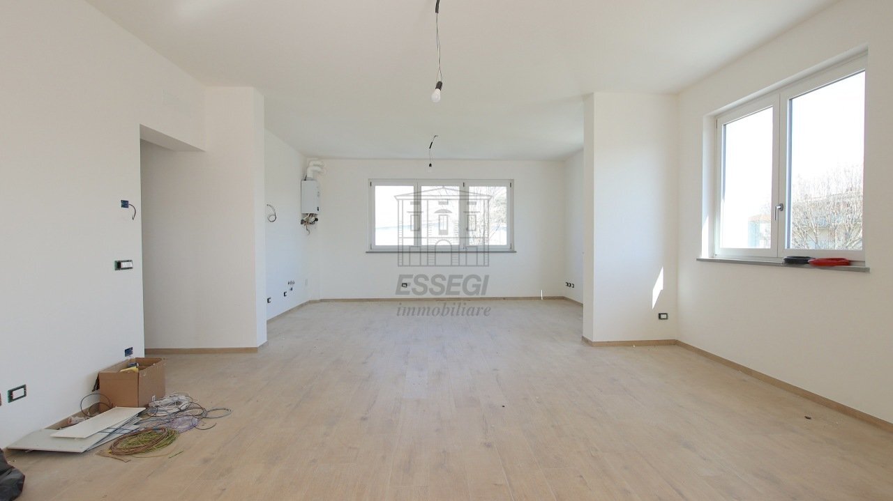 vendesi appartamento ritrutturato luccaIMG_9228.JP - Appartamento Via delle Rose 141, Lucca - foto 3