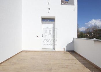 vendesi appartamento ritrutturato luccaIMG_9243.JP - Appartamento Via delle Rose 141, Lucca - foto 1